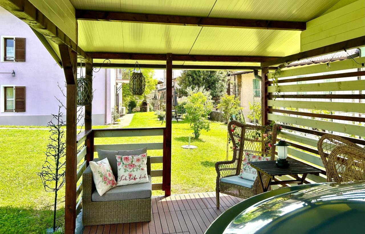 La Casa Di Campagna Sul Garda Puegnago Dış mekan fotoğraf